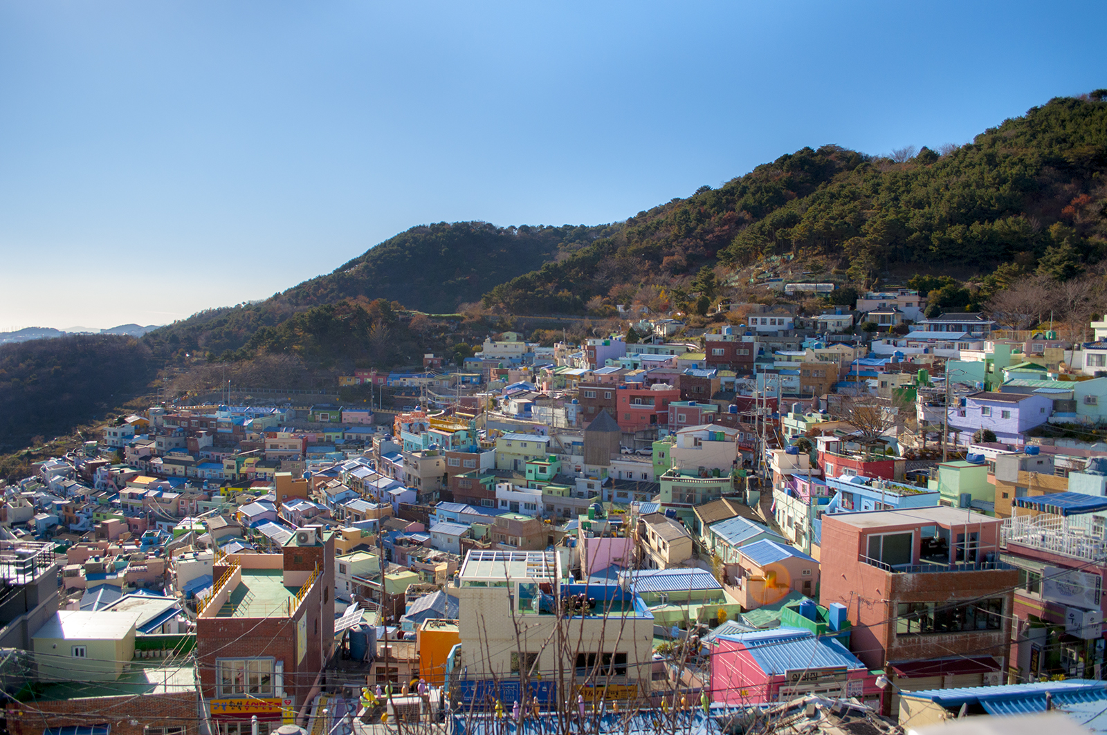 Busan trip: Gamcheon Culture Village, Songdo Skywalk and a Christmas Festival!